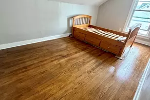 127 Brown St, Fall River, MA 02724 - Photo 8