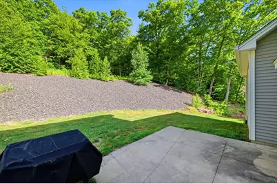 34 Bissonnette Cir, Southampton, MA 01073 - Photo 34
