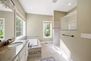 34 Bissonnette Cir, Southampton, MA 01073 - Photo 20