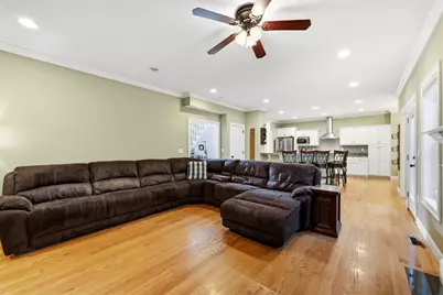 34 Bissonnette Cir, Southampton, MA 01073 - Photo 12