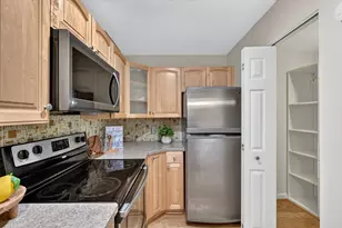 269 Cambridge Rd, Woburn, MA 01801 - Photo 4