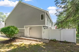 49 Meadow Pond Dr, Leominster, MA 01453 - Photo 24