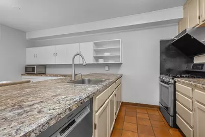 41 Murray Rd #41, Newton, MA 02465 - Photo 8