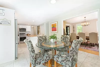 8 Upton St, Dunstable, MA 01827 - Photo 18
