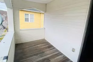 4 Holland Rd, Worcester, MA 01603 - Photo 18