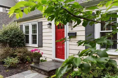 21 Gayland Road, Needham, MA 02492 - Photo 2
