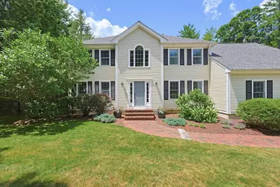 15 Applewood Rd, Norfolk, MA 02056 - Photo 2