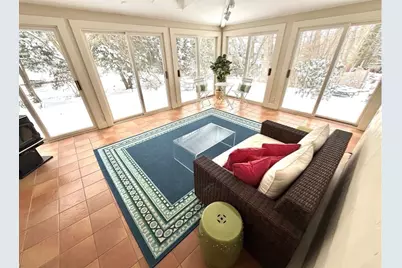 124 Pilgrim Rd, Wellesley, MA 02481 - Photo 12