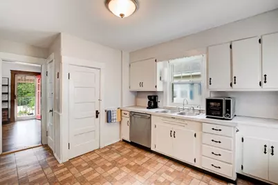 61 Lovewell Street, Gardner, MA 01440 - Photo 14