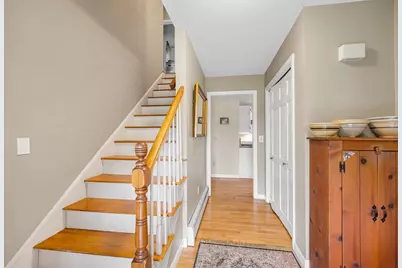 10 Willowdale Court, Amesbury, MA 01913 - Photo 2