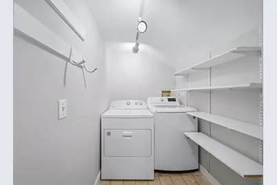 8 Brackett Ave, Stoneham, MA 02180 - Photo 28