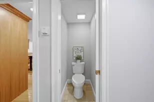 8 Brackett Ave, Stoneham, MA 02180 - Photo 20