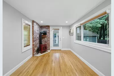 8 Brackett Ave, Stoneham, MA 02180 - Photo 18