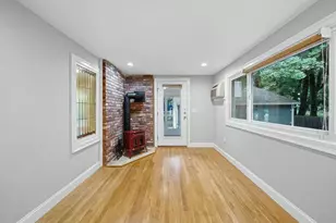 8 Brackett Ave, Stoneham, MA 02180 - Photo 18