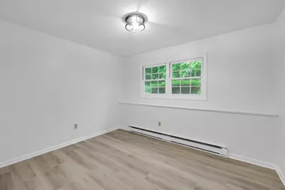 210 Strong St, Amherst, MA 01002 - Photo 32