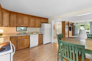 4 Rossmore Rd, Lynnfield, MA 01940 - Photo 12