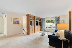 4 Rossmore Rd, Lynnfield, MA 01940 - Photo 8