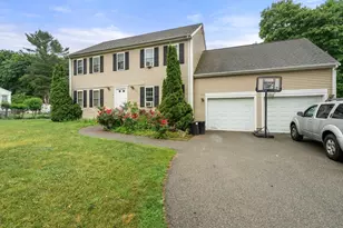 86 Oakland St, Stoughton, MA 02072 - Photo 2
