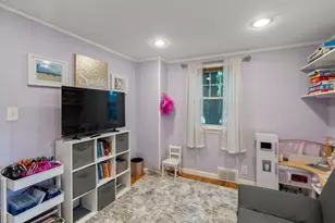 29 Laurel Rd, Norwood, MA 02062 - Photo 18