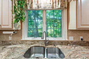 91 Shadow Brook Est, South Hadley, MA 01075 - Photo 12