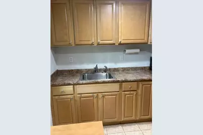 31 Edward Rd #single fam., Newton, MA 02465 - Photo 4