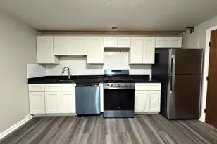 805 Haverhill St, Rowley, MA 01969 - Photo 2