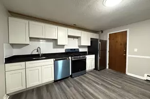 805 Haverhill St, Rowley, MA 01969 - Photo 1