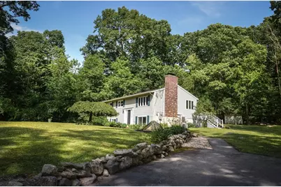 280 Randall Rd, Berlin, MA 01503 - Photo 2