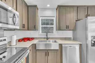 2 4th Ave, Ware, MA 01082 - Photo 14