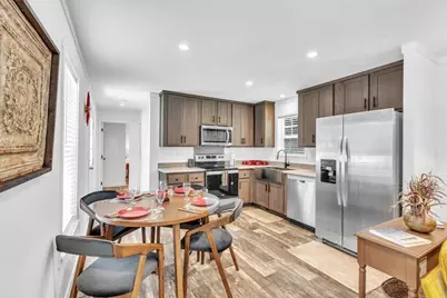2 Fourth Ave., Ware, MA 01082 - Photo 12