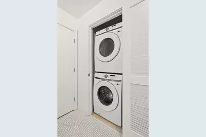 17 Otis #205, Cambridge, MA 02141 - Photo 18