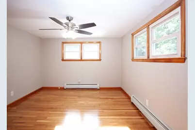 21 Siani Rd, Leicester, MA 01542 - Photo 12