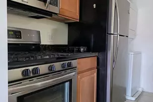39 Broadway, Malden, MA 02148 - Photo 10