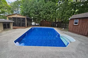 90 Alvarado, Worcester, MA 01604 - Photo 2