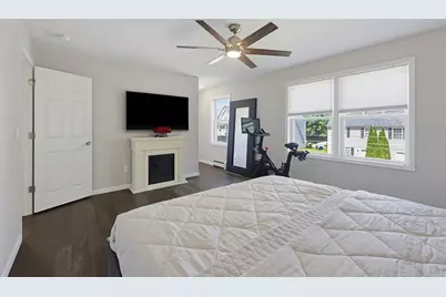 49 Blaney Ave, Peabody, MA 01960 - Photo 8