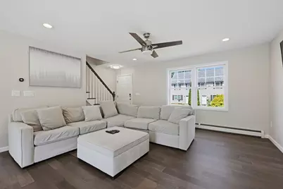 49 Blaney Ave, Peabody, MA 01960 - Photo 4