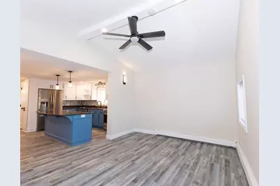 53 Lawrence St, Salem, MA 01970 - Photo 6