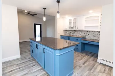 53 Lawrence St, Salem, MA 01970 - Photo 2