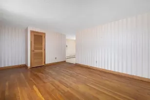 27 Hinsdale St, Swansea, MA 02777 - Photo 10