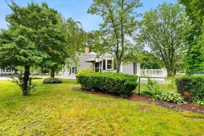 2 Margaret Rd, Foxboro, MA 02035 - Photo 26