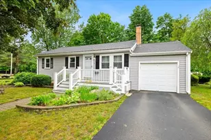 2 Margaret Rd, Foxboro, MA 02035 - Photo 1