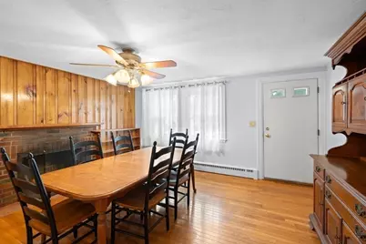2 Margaret Rd, Foxboro, MA 02035 - Photo 4