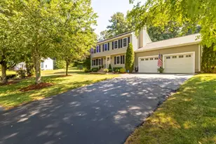 13 Candlewood Dr, Medway, MA 02053 - Photo 40