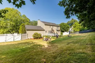 13 Candlewood Dr, Medway, MA 02053 - Photo 34