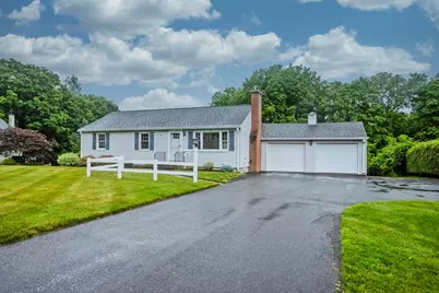 326 Dewey Street, West Springfield, MA 01089 - Photo 1
