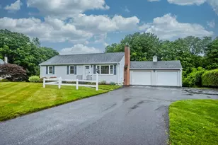 326 Dewey St, West Springfield, MA 01089 - Photo 1