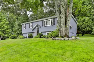 17 Marquand Ln, Newburyport, MA 01950 - Photo 2