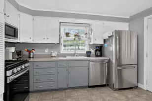 18 Cortland Dr, Westborough, MA 01581 - Photo 6