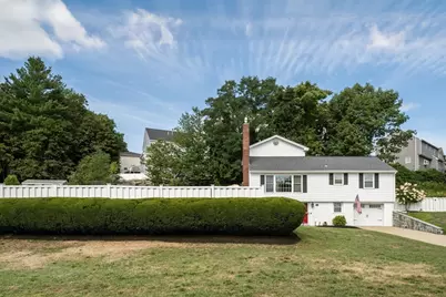 85 Farm Street, Wakefield, MA 01880 - Photo 2