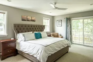 85 Farm St, Wakefield, MA 01880 - Photo 14